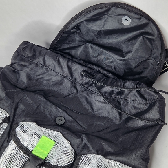 Rare Sesame Street Oscar The Grouch Backpack - Picture 4 of 5